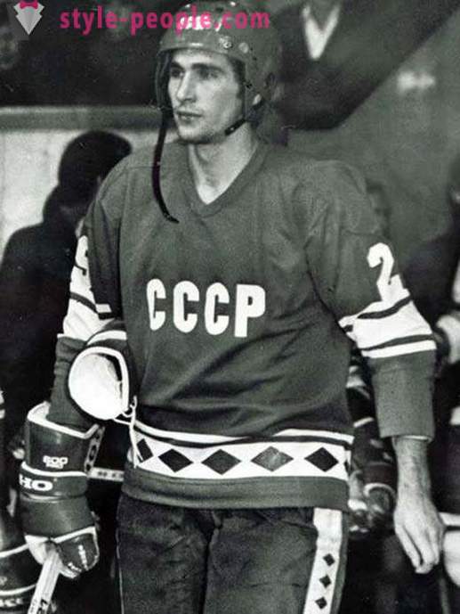 Alexander Kozhevnikov, pemain hoki: biografi, keluarga, pencapaian sukan