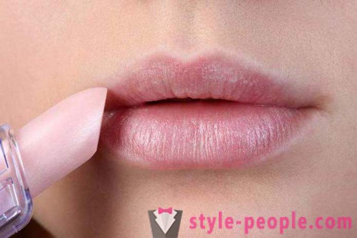 Moisturizing Lip Balm: ulasan