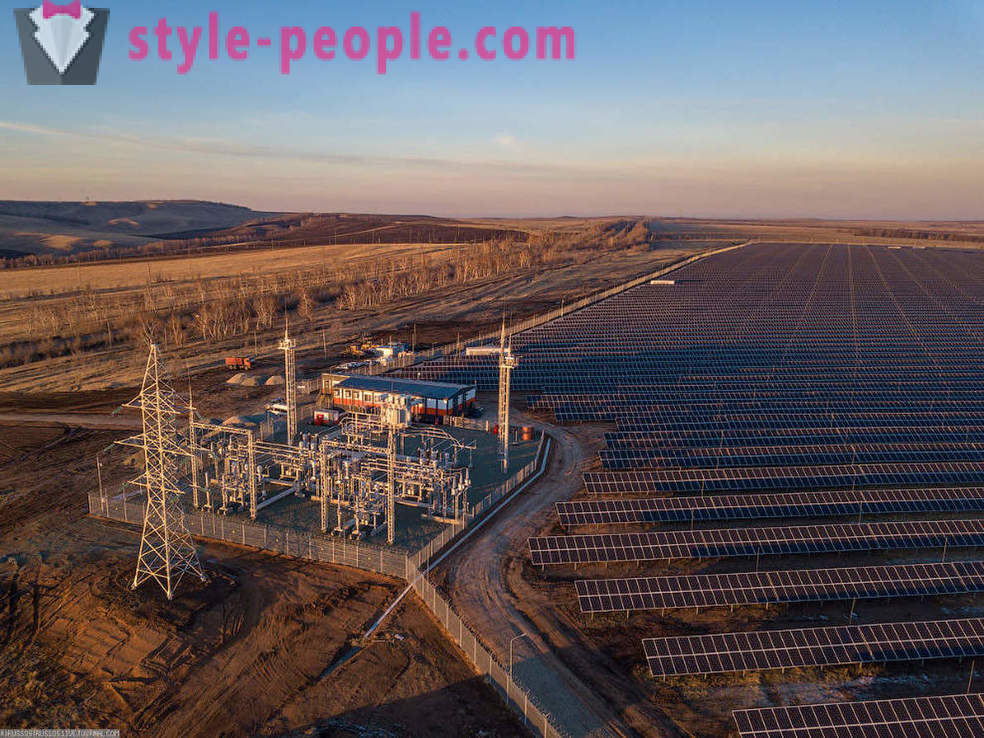 Loji kuasa solar terbesar di Rusia