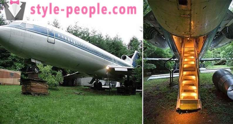 Bangunan kediaman Boeing 727