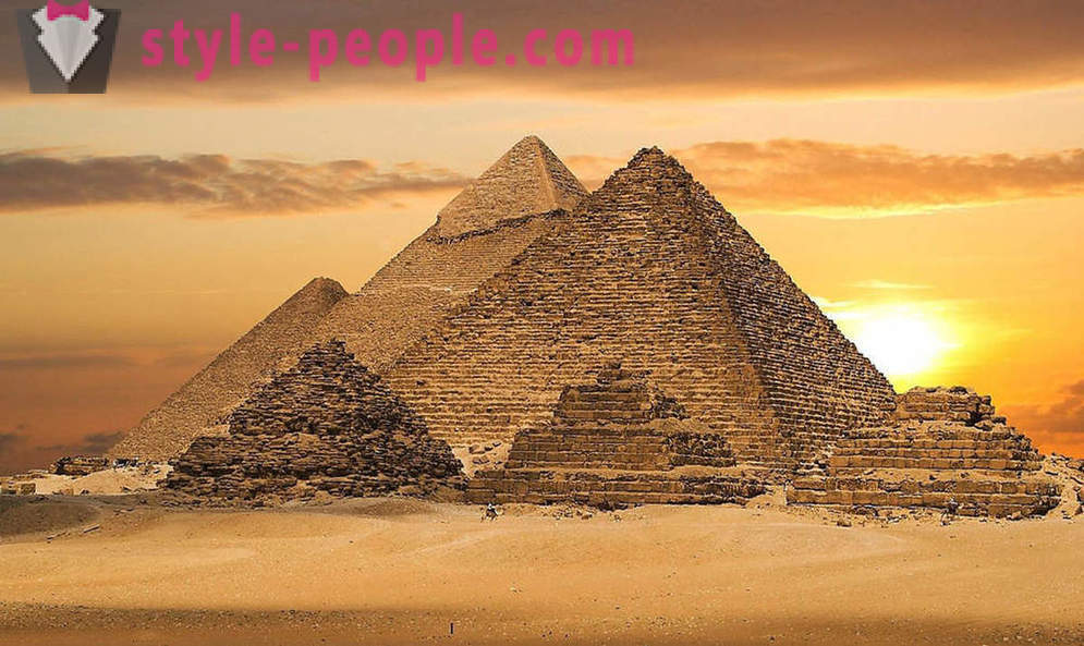 Di mana dalam piramid Malah di Mesir