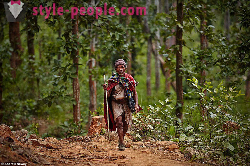 Terakhir pemburu-pengumpul: kehidupan seorang suku primitif di Nepal