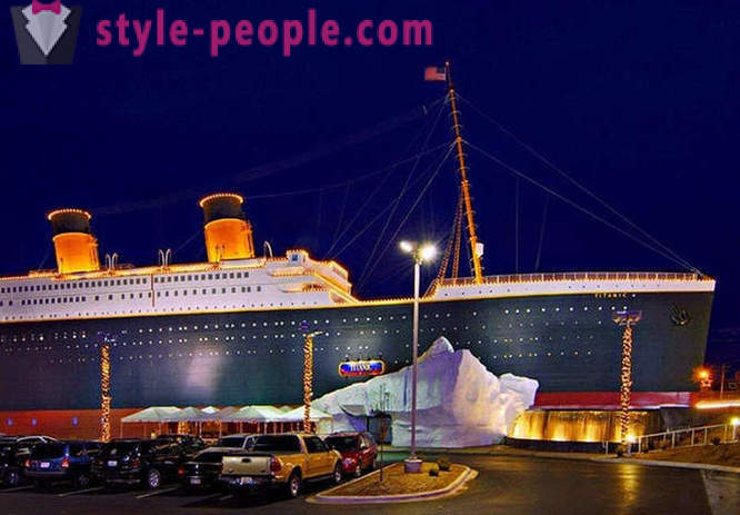 Muzium Titanic di Branson