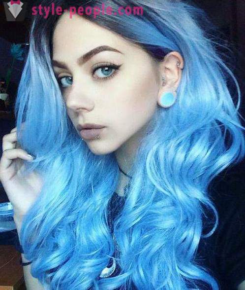 Gadis dengan rambut biru: ciri-ciri, keterangan dan fakta menarik