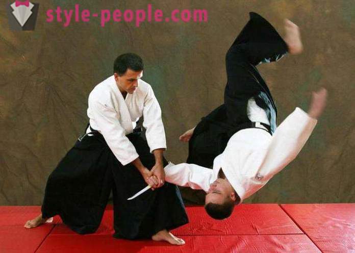 Aikido - satu seni mempertahankan diri Jepun. Aikido: penerangan, peralatan dan ulasan