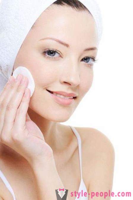 Minyak biji rami untuk kedut muka: ulasan, resipi. Minyak biji rami dalam kosmetik