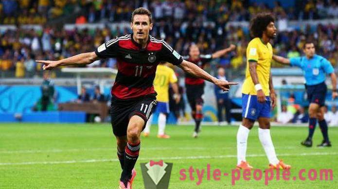 Miroslav Klose: biografi dan kerjaya seorang pemain bola sepak