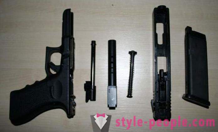 Pistol airsoft paling berkuasa: gambaran keseluruhan, ciri-ciri dan ulasan