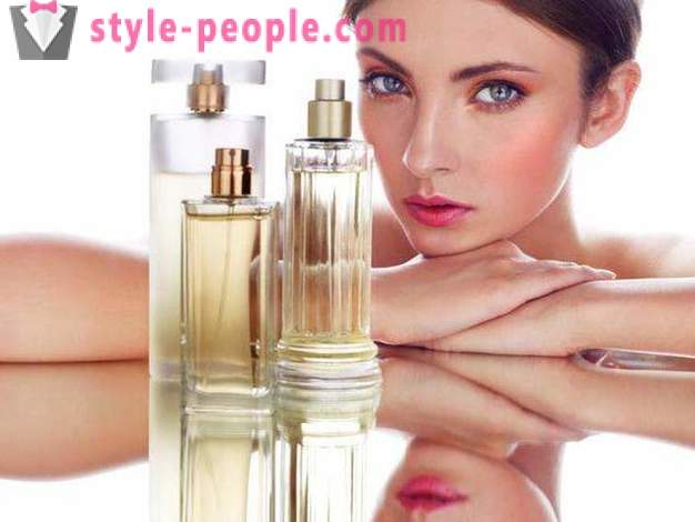 Perfume Donna Trussardi: perihal rasa (ulasan)