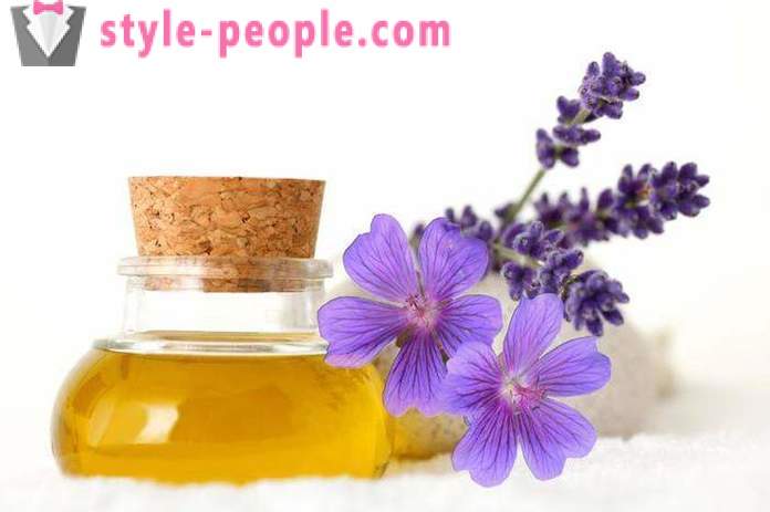 Minyak Lavender: ciri-ciri, aplikasi, ulasan. minyak lavender untuk rambut