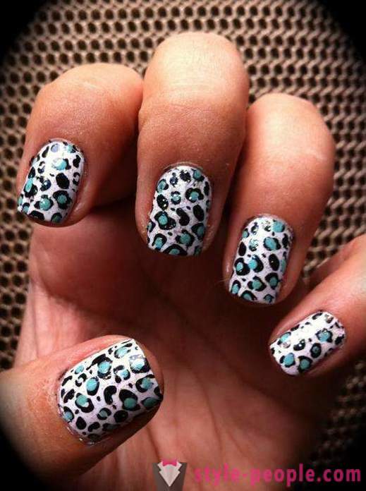 Leopard manicure bagaimana untuk membuat di rumah