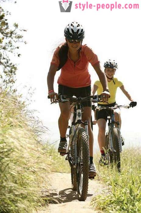 Cerita wanita: bagaimana untuk memilih saiz bingkai basikal?