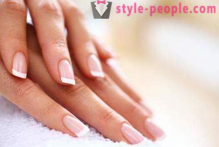 Bagaimana untuk melakukan manicure di rumah: rahsia kecantikan